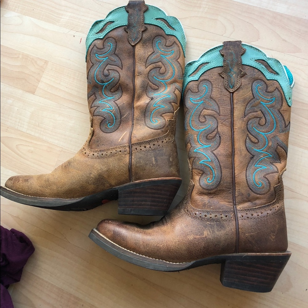 Women’s Justin boots